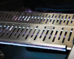 BeefEater 1200 Series - 5 Burner Stainless Steel BBQ With Side Burner -Kamado Joe Bbq Store BMG1241BB 05 2