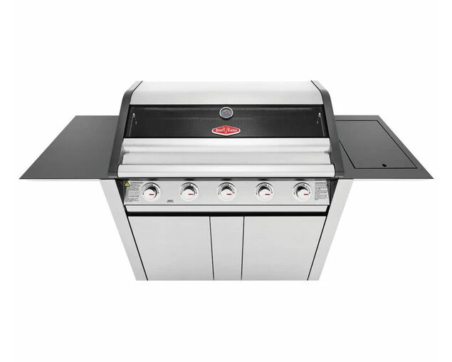 BeefEater 1600 Series - 5 Burner Stainless Steel BBQ With Side Burner (Silver) 3 BeefEater 1600 Series - 5 Burner Stainless Steel BBQ With Side Burner (Silver) - Image 3
