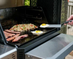 Masterbuilt Gravity Series 800 Digital Charcoal Grill + Smoker -Kamado Joe Bbq Store MB800 SERIES 07